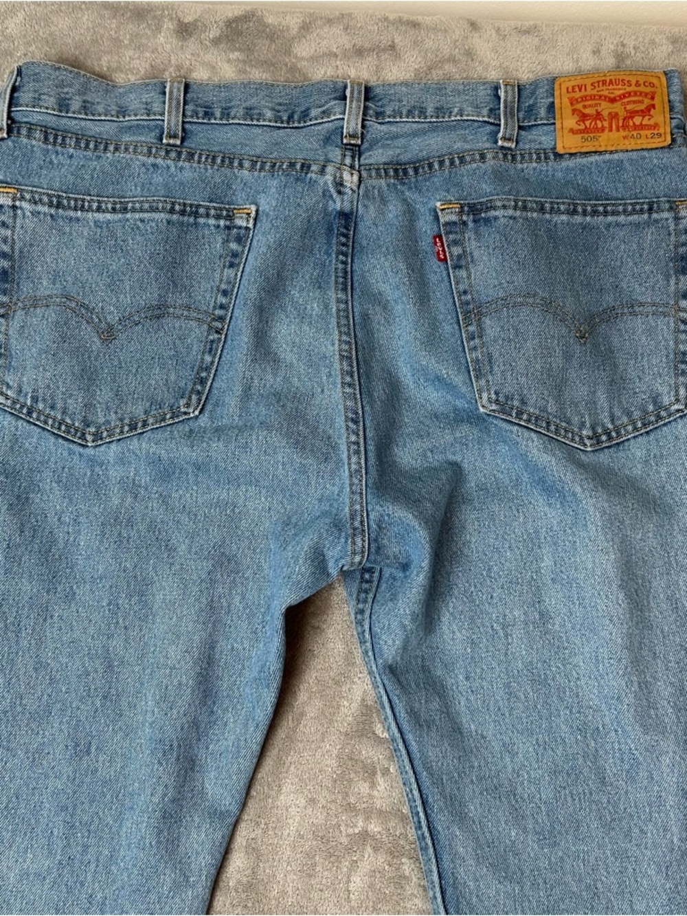 LEVI'S 505 Regular Fit Straight Leg Jeans Men’s 40x29 Light Wash Cotton Denim - Picture 10 of 16